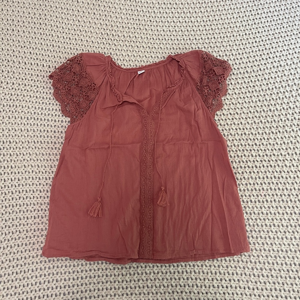 Top with lace/crochet accent